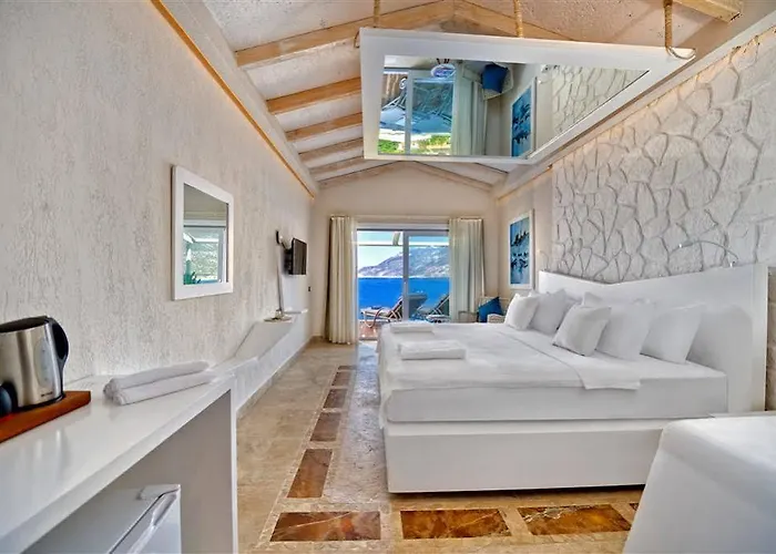 Peninsula Gardens (adults Only) Hotel