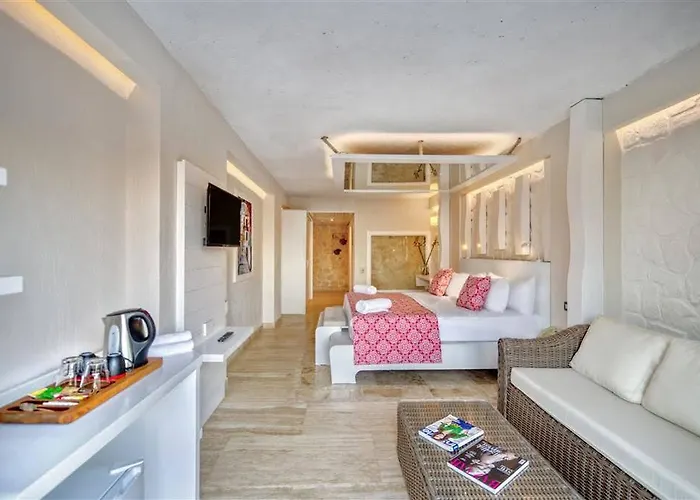 Peninsula Gardens (adults Only) 5*