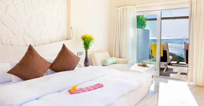 Hotel Peninsula Gardens (adults Only)