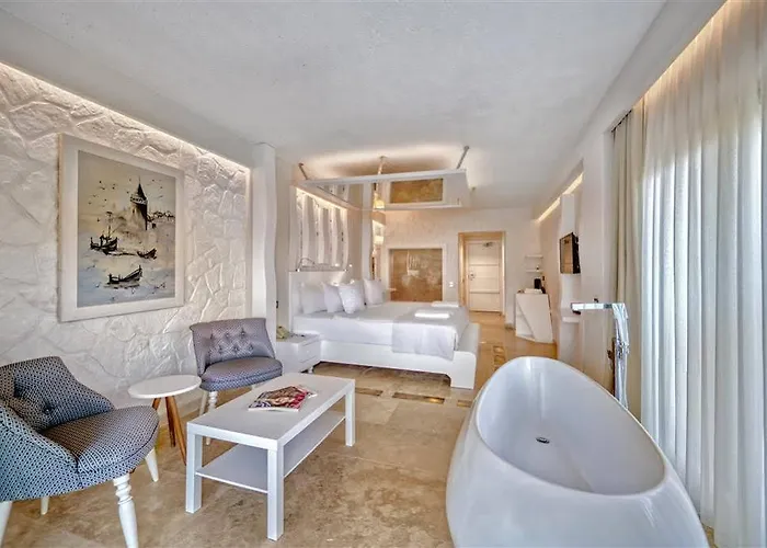 Peninsula Gardens (adults Only) Hotel