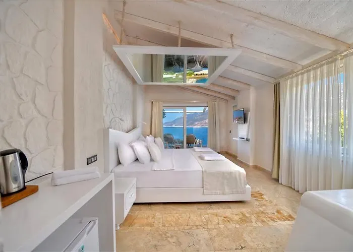 Peninsula Gardens (adults Only) 5*